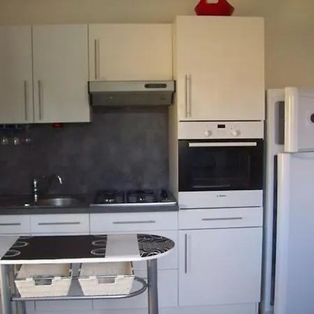 Location Paisible Entre Et Collines - Les Mimosas شقة بورم لي ميموزا