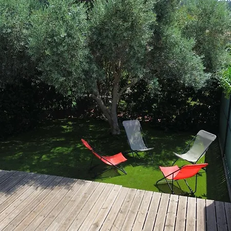 Location Paisible Entre Et Collines - Les Mimosas