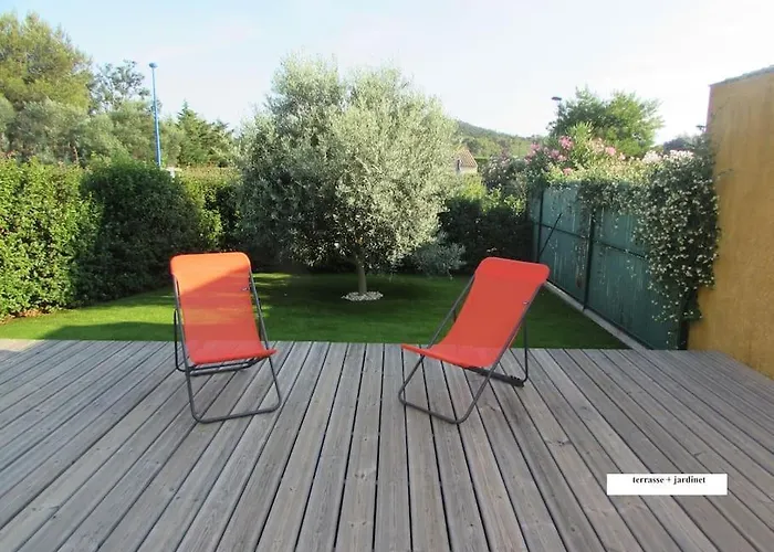 Location Paisible Entre Et Collines - Les Mimosas Apartment *